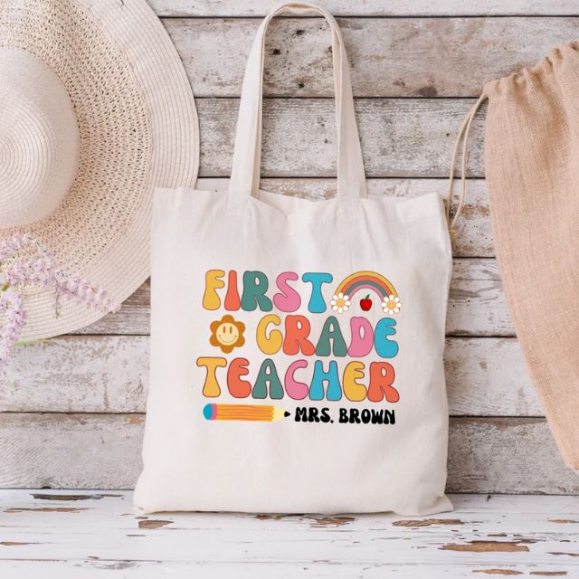 Personalized First Grade Teacher Tote Bag, Retro 1st Grade Teacher Canvas Tote Bag