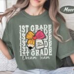 Personalized Grade Teacher Name Shirt – Retro Back to School First Grade Dream Team Tee | Gift for Teachers